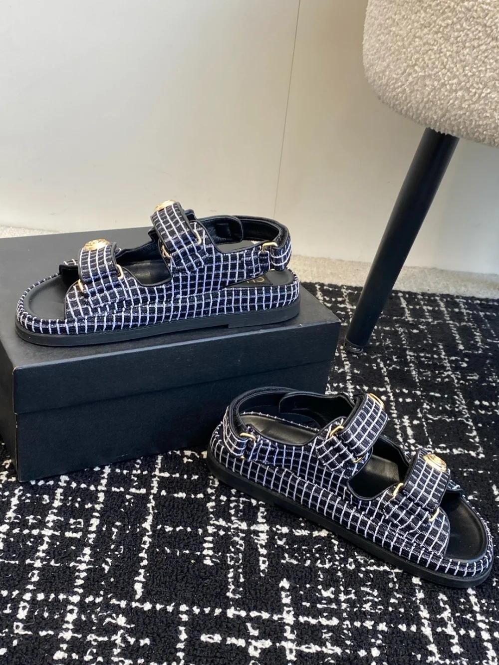 샌들 체크 상세