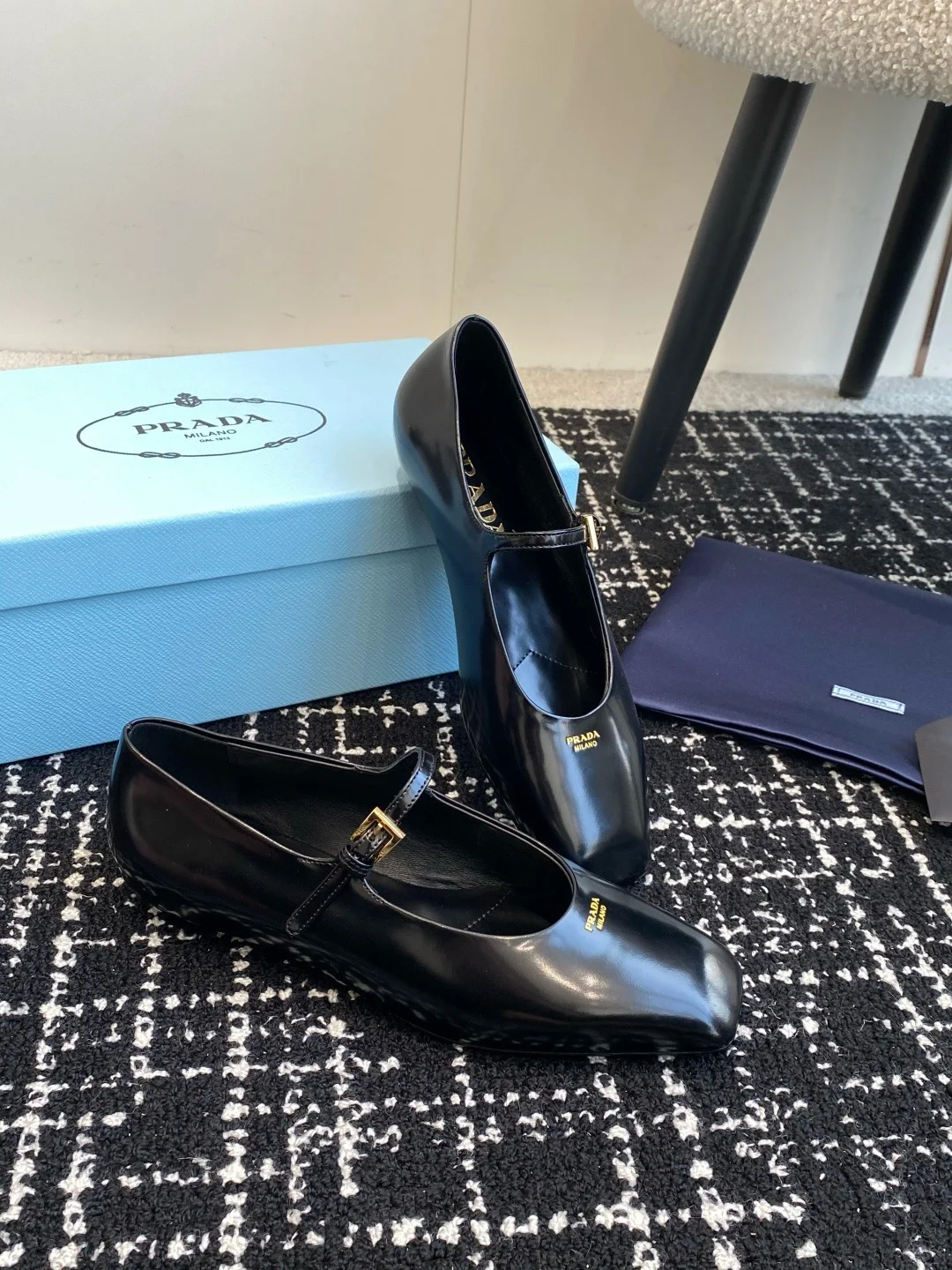 가죽 레더 플랫 슈즈