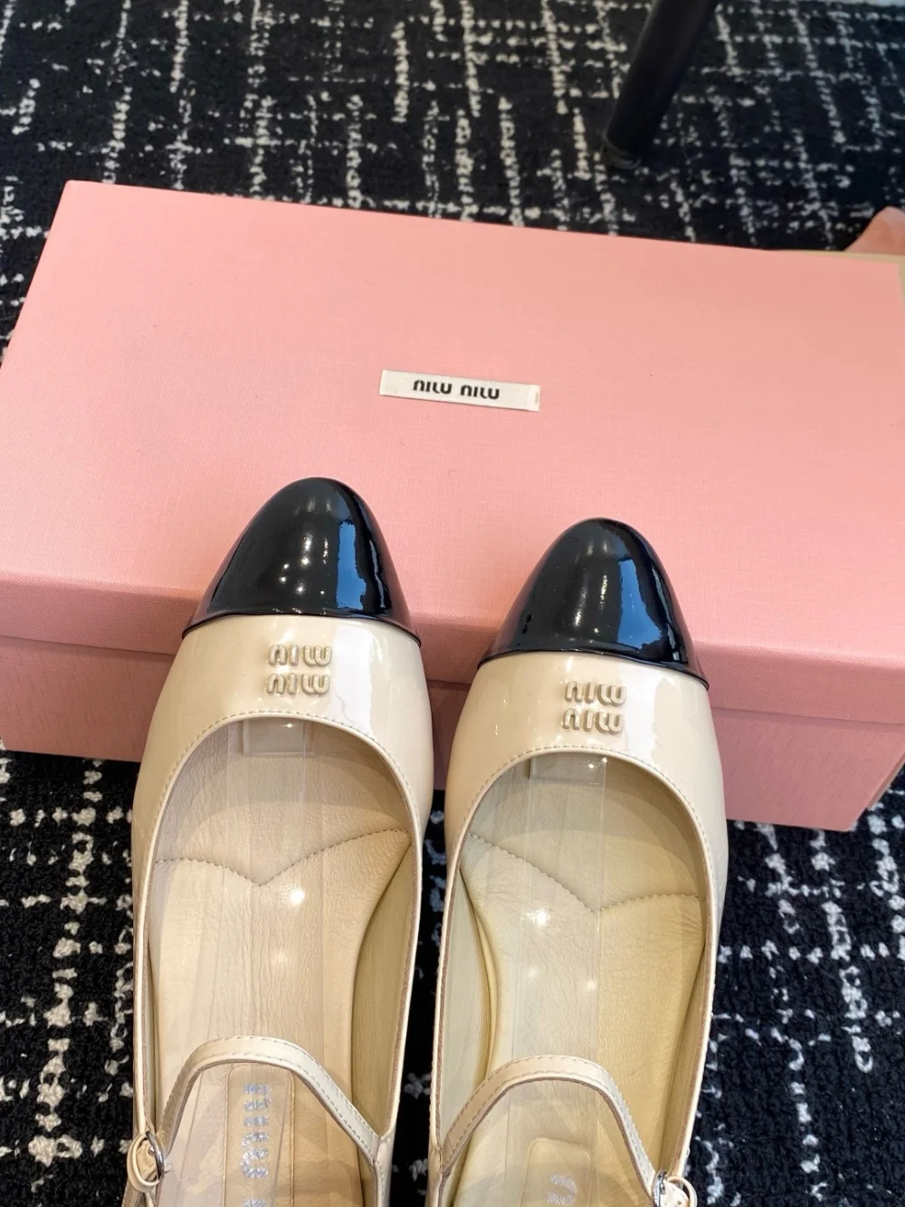 발레리나 플렛 슈즈 (베이지) 상세