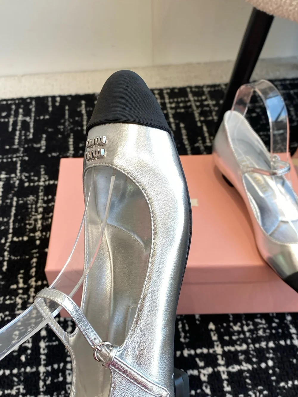 발레리나 플렛 슈즈 (실버) 상세