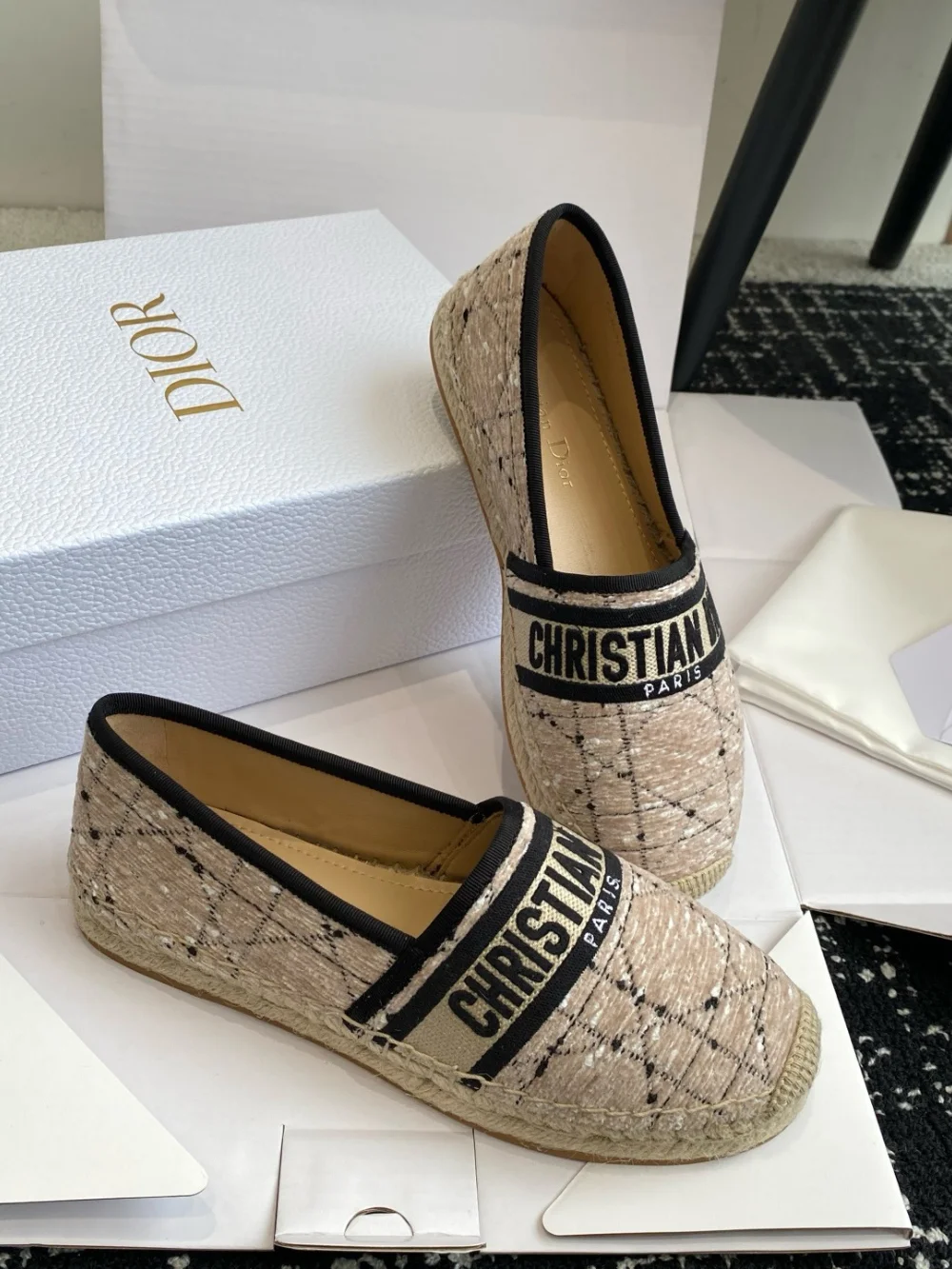 슬립온 스니커즈 상세