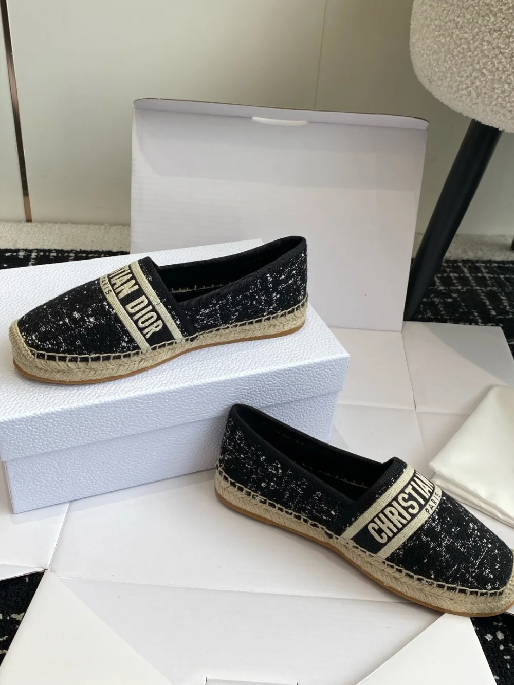 슬립온 스니커즈 상세