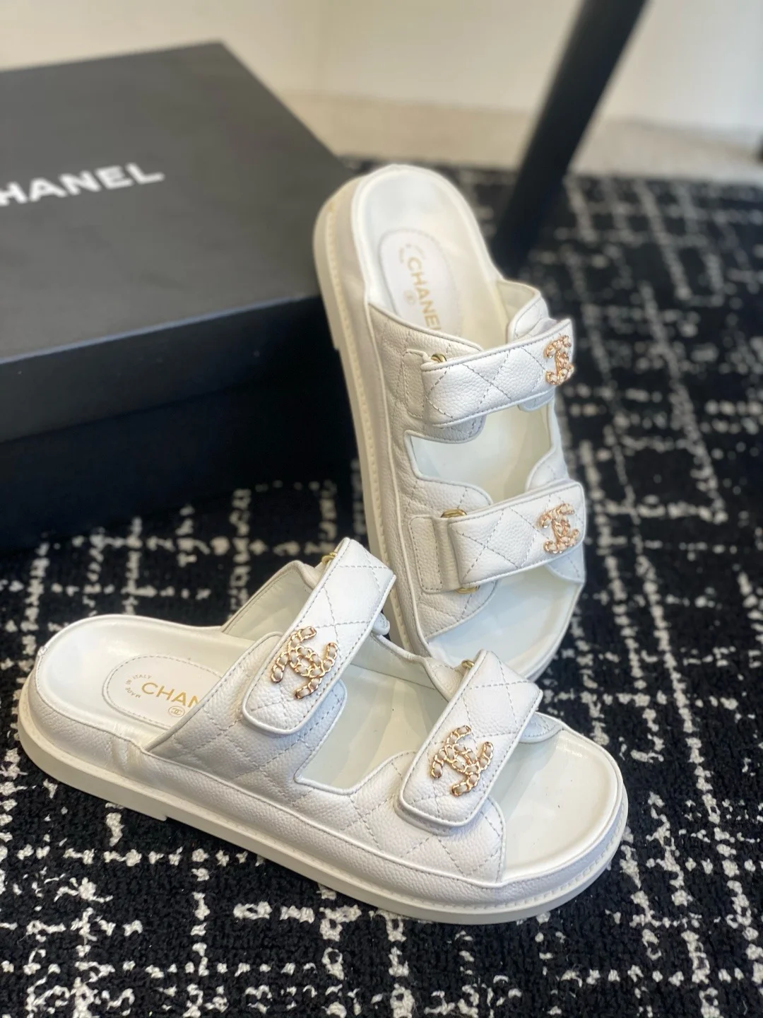 샌들 슬리퍼 금장 (2 color)