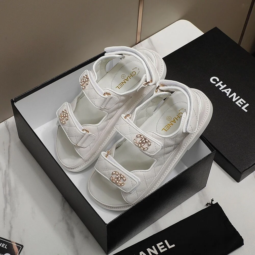 금장 샌들 상세