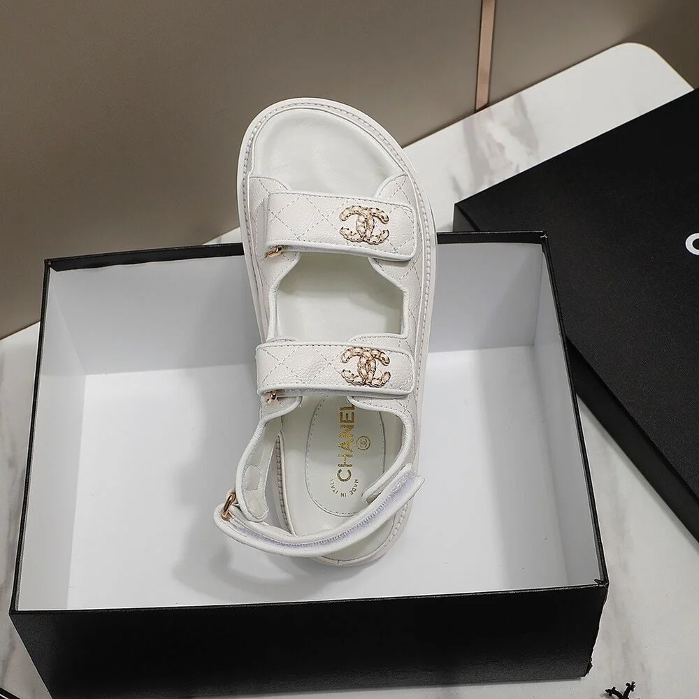 금장 샌들 상세