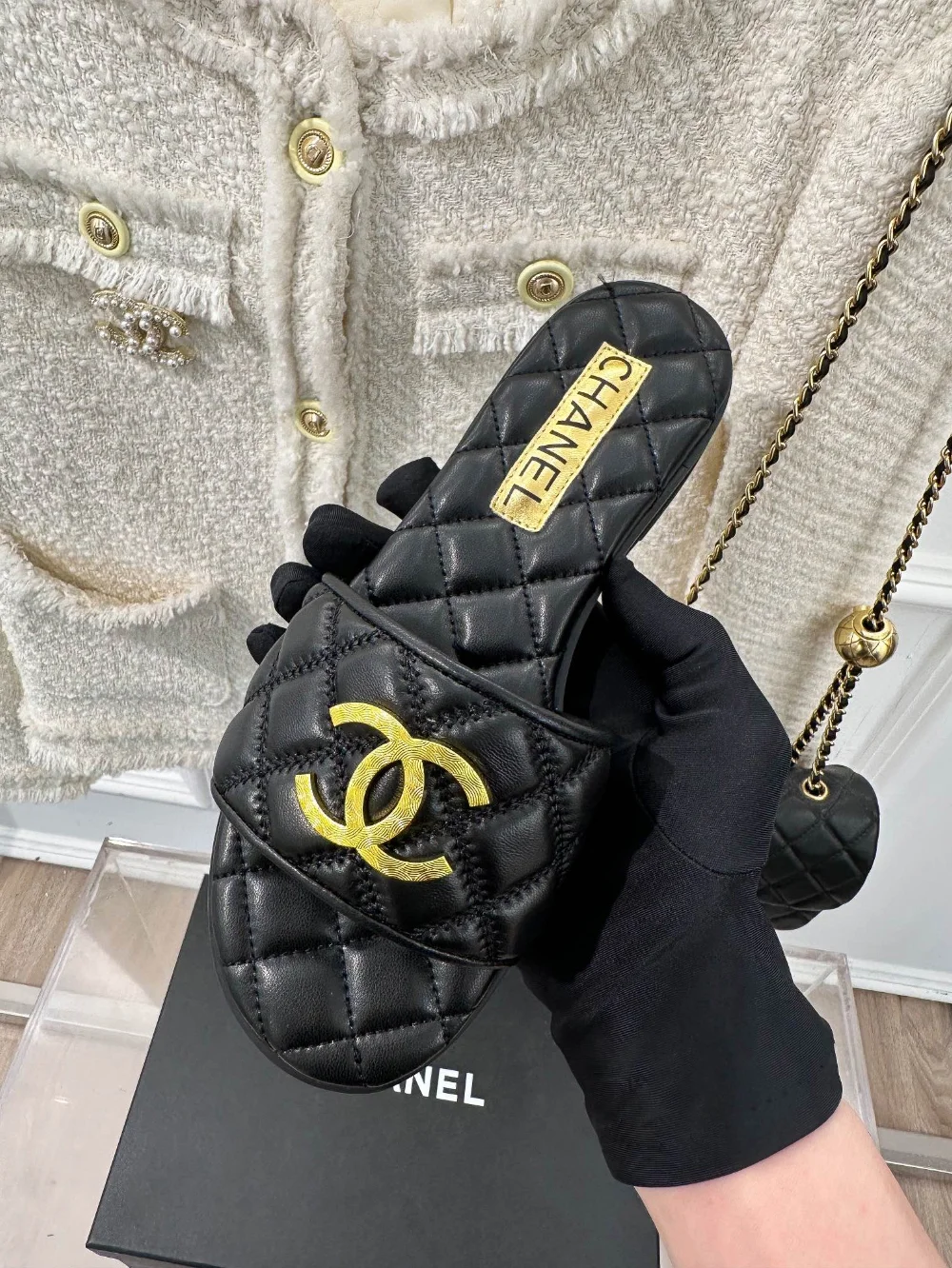 로고 플렛 슬리퍼 상세