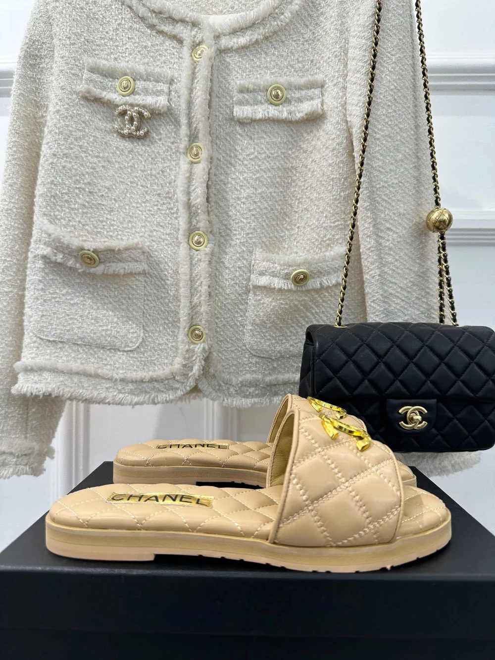 로고 플렛 슬리퍼 상세