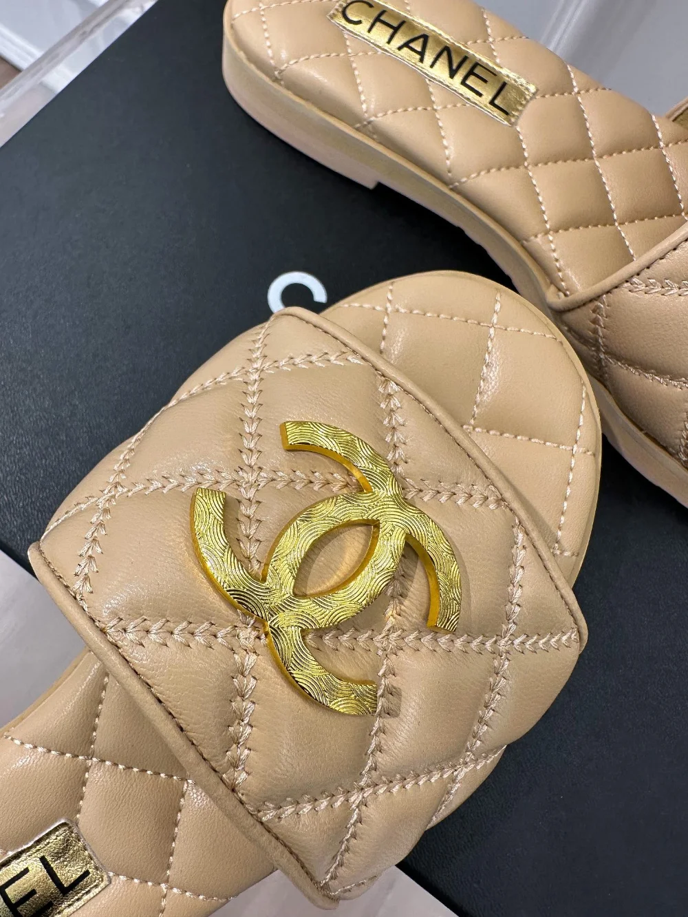 로고 플렛 슬리퍼 상세