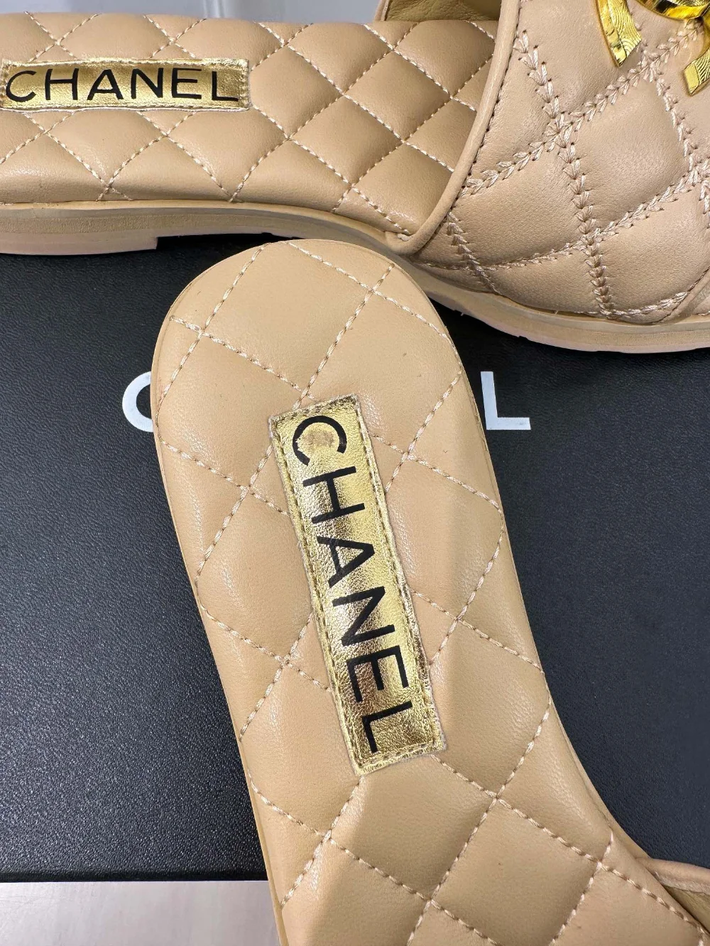 로고 플렛 슬리퍼 상세