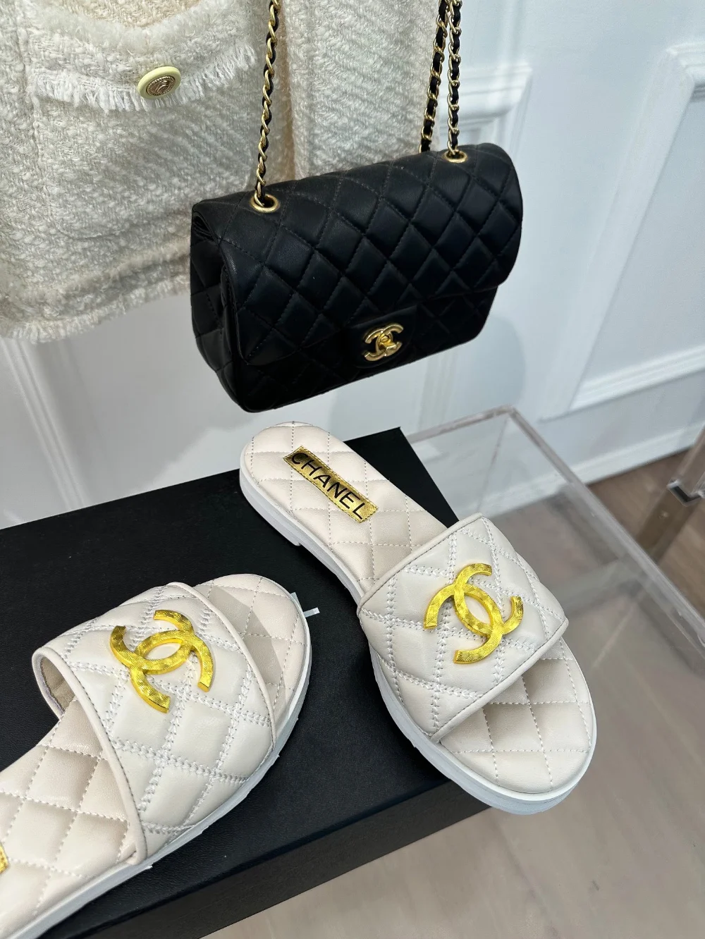 로고 플렛 슬리퍼 상세