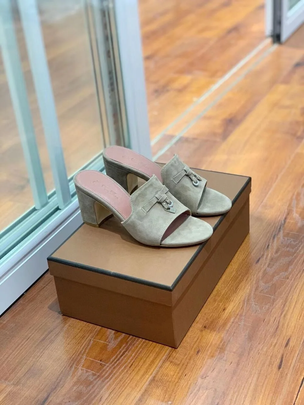 스웨이드 뮬 (굽 6.5cm) 상세