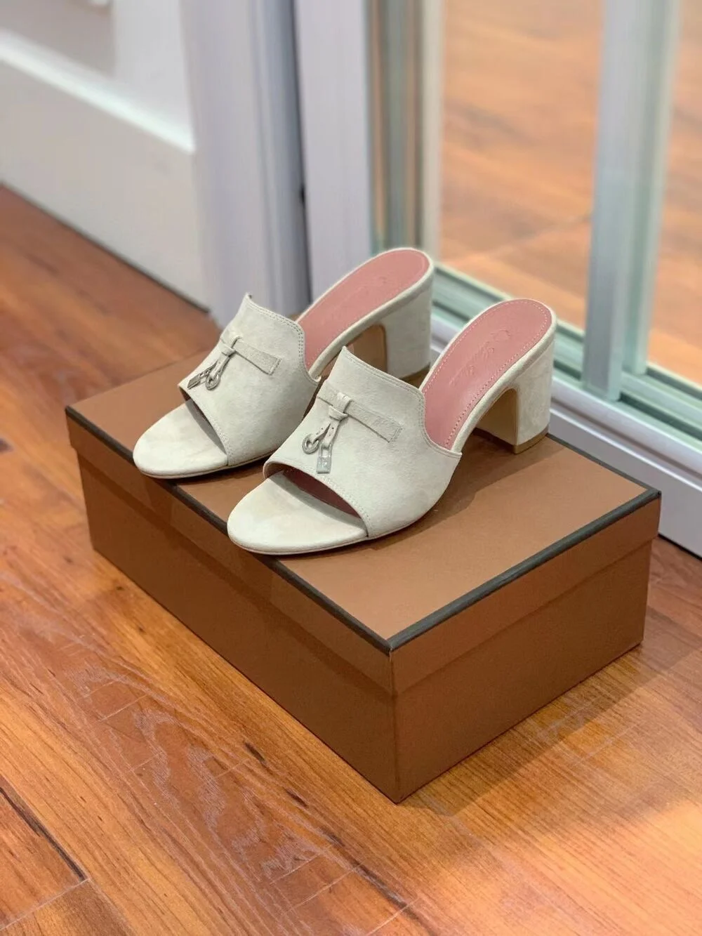 스웨이드 뮬 (굽 6.5cm)