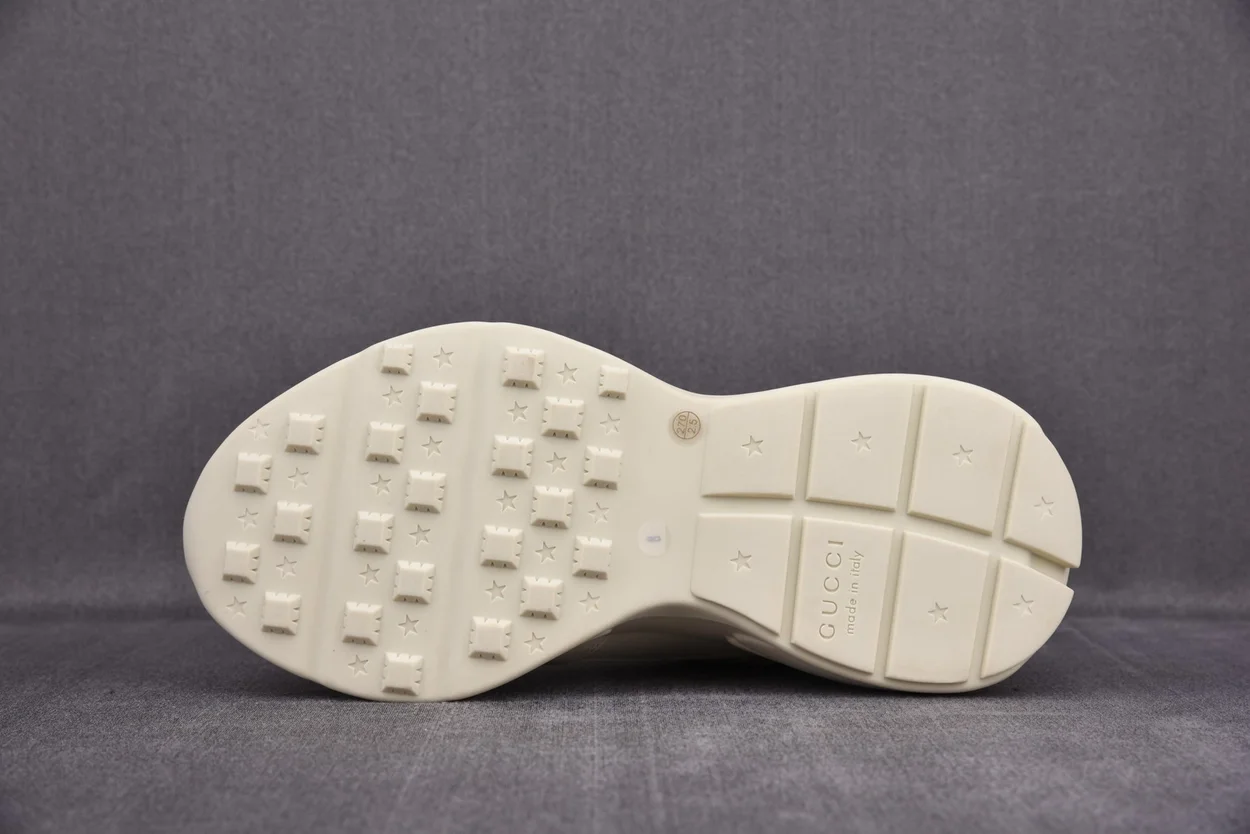 라이톤 띠 로고 레더 스니커즈 상세