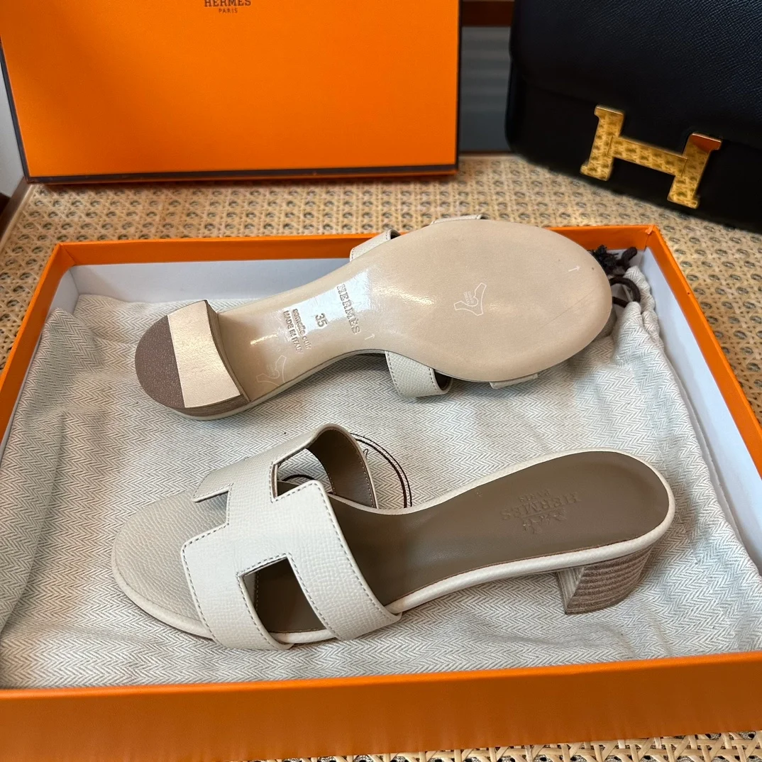 오아시스 샌들 카프스킨 화이트 상세