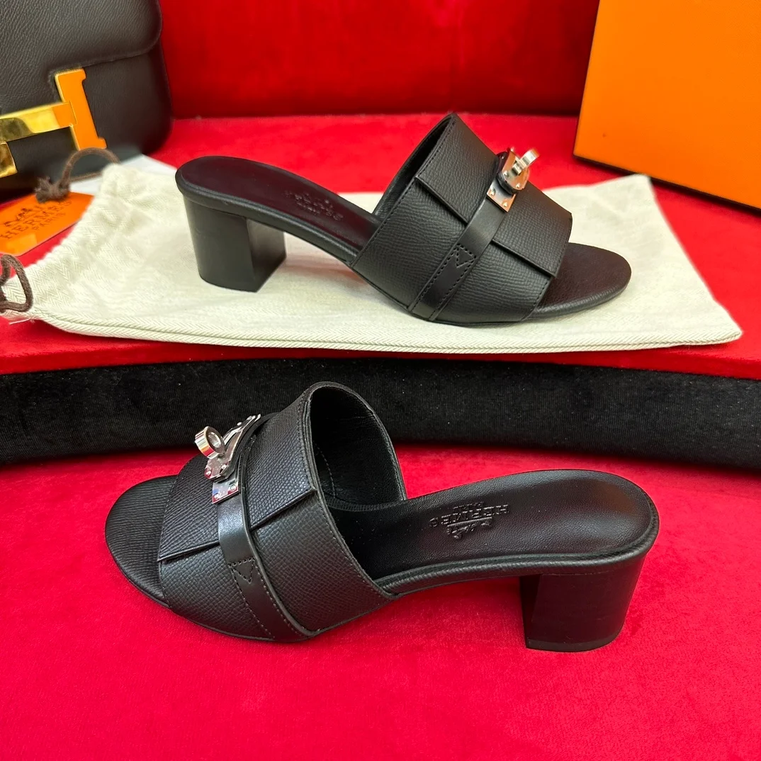 지지 50 샌들 카프스킨 & 팔라듐 하드웨어 누아 상세