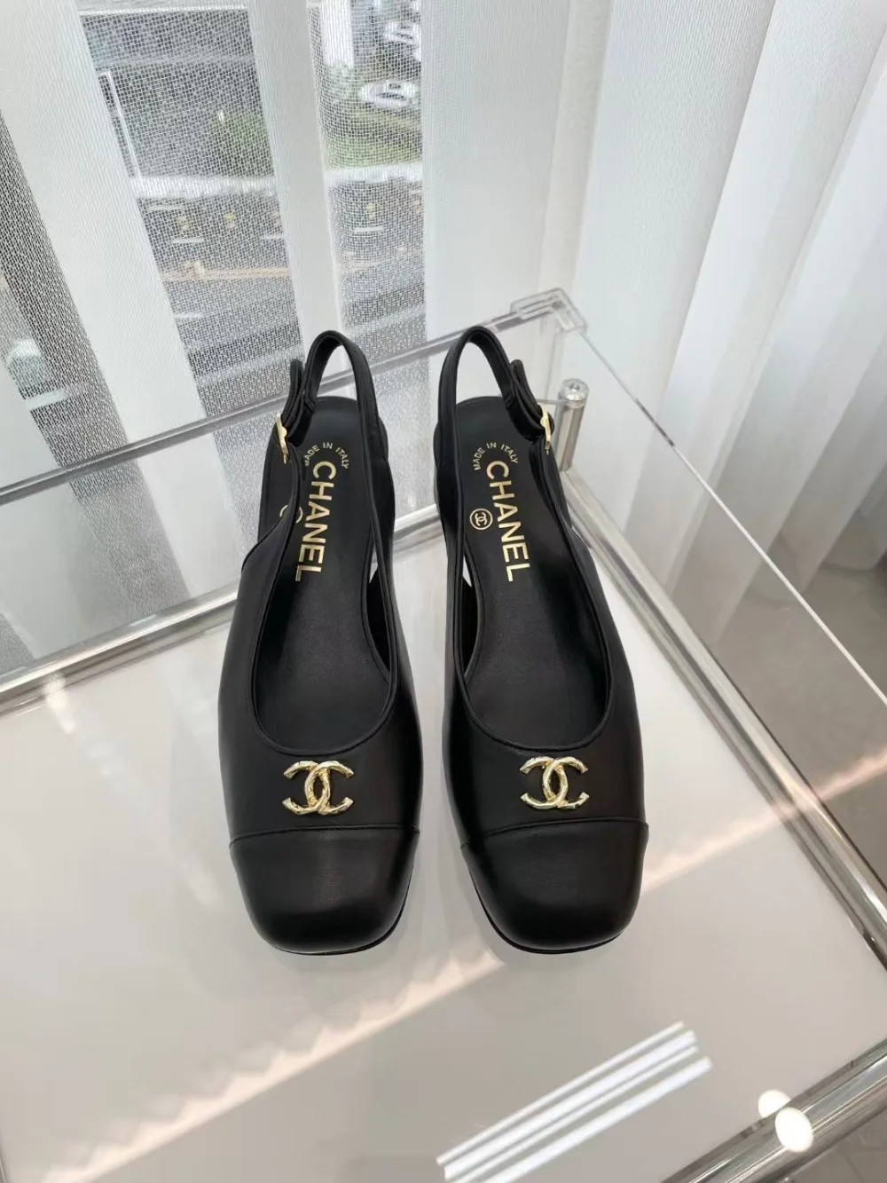 슬링백 샌들 상세