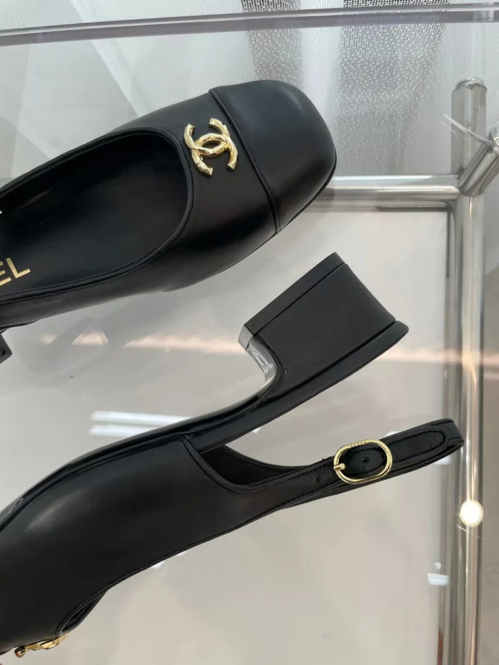 슬링백 샌들 상세