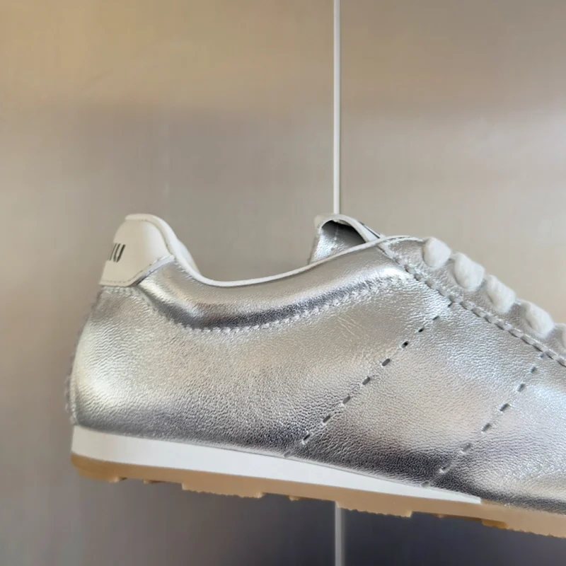 플룸 모르도어 카프스킨 스니커즈 상세