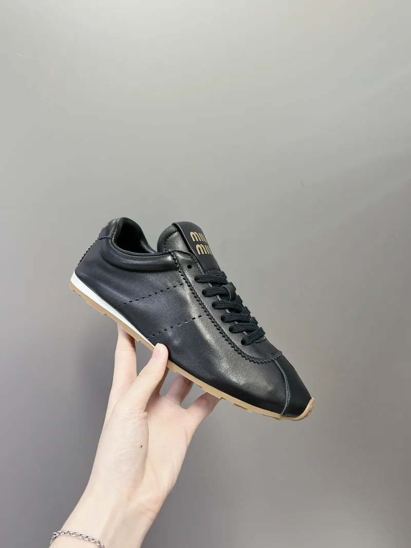 플룸 나파 가죽 스니커즈 상세