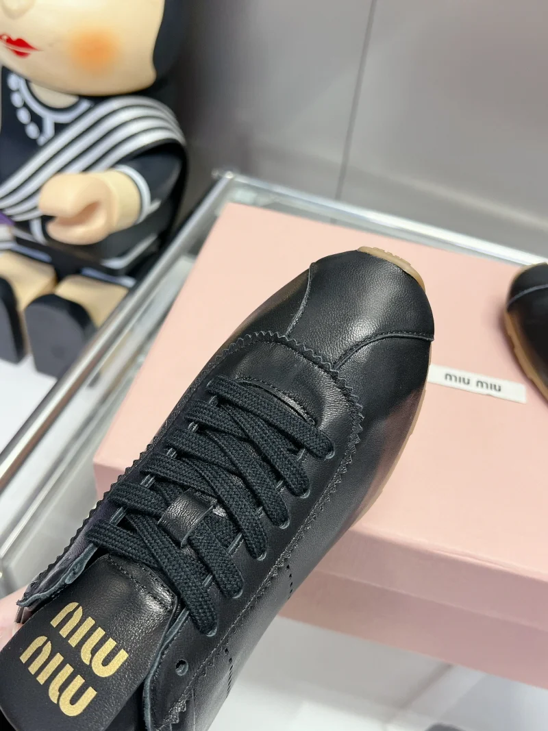 플룸 나파 가죽 스니커즈 상세