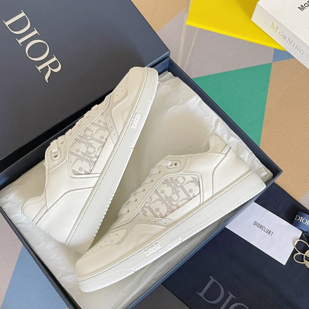 로우 탑 스니커즈 화이트 상세