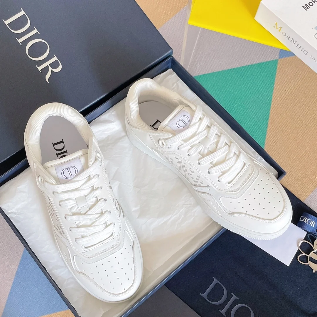 로우 탑 스니커즈 화이트 상세