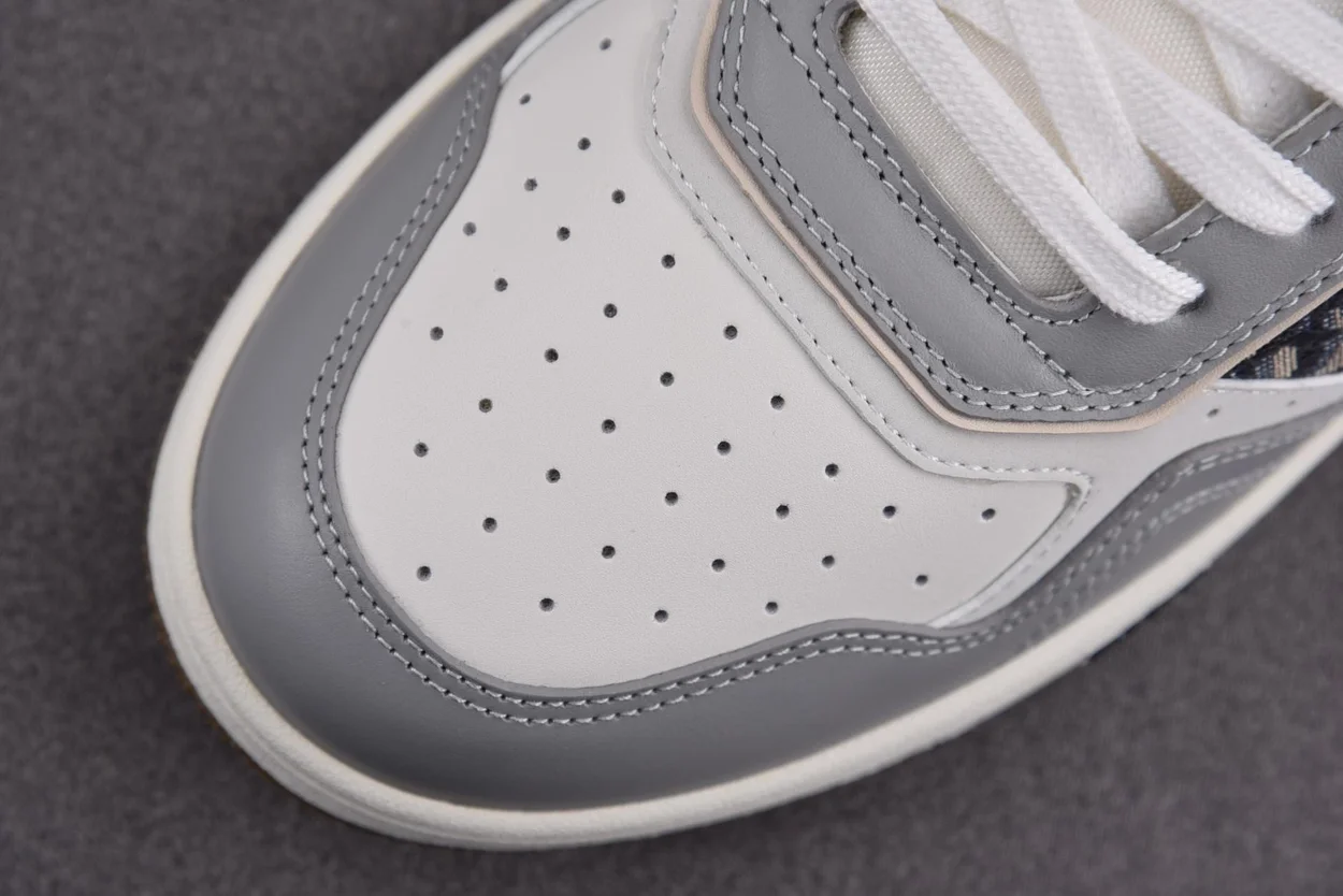 로우탑 스니커즈 그레이 상세