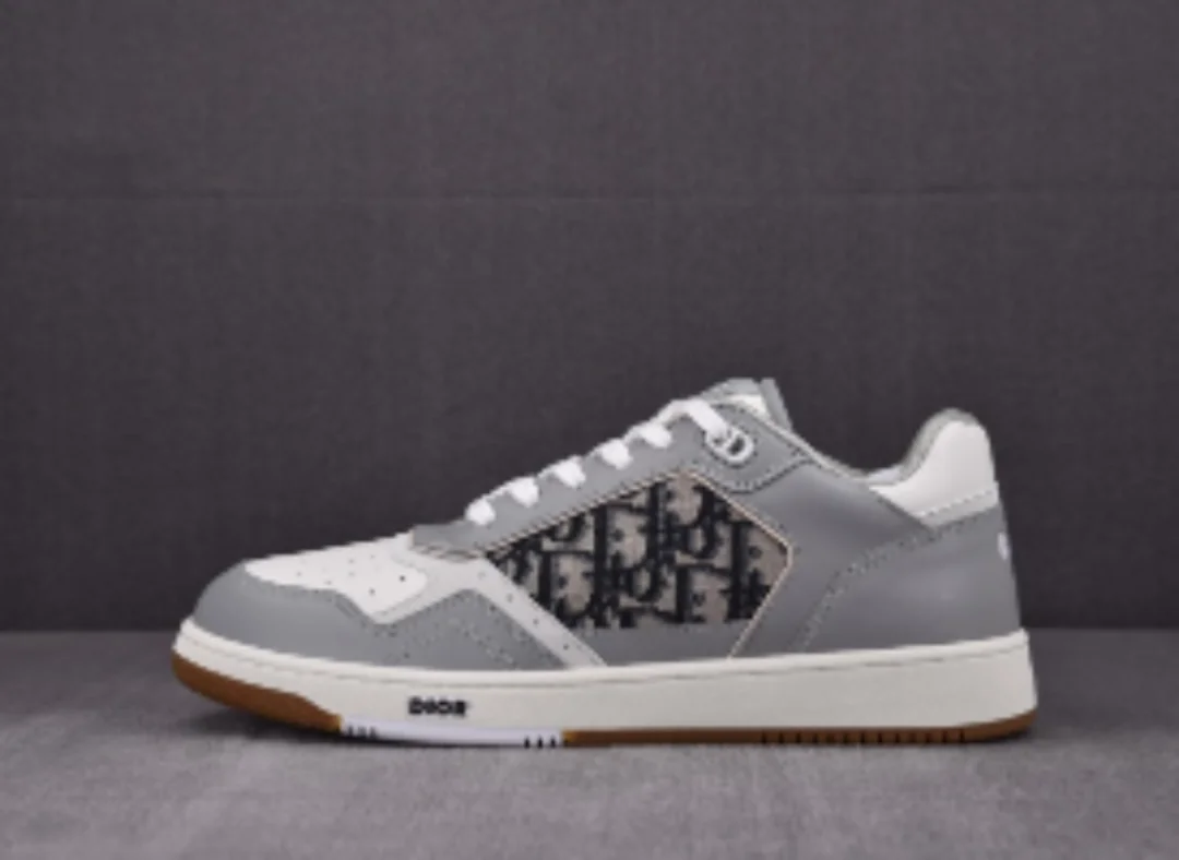 로우탑 스니커즈 그레이