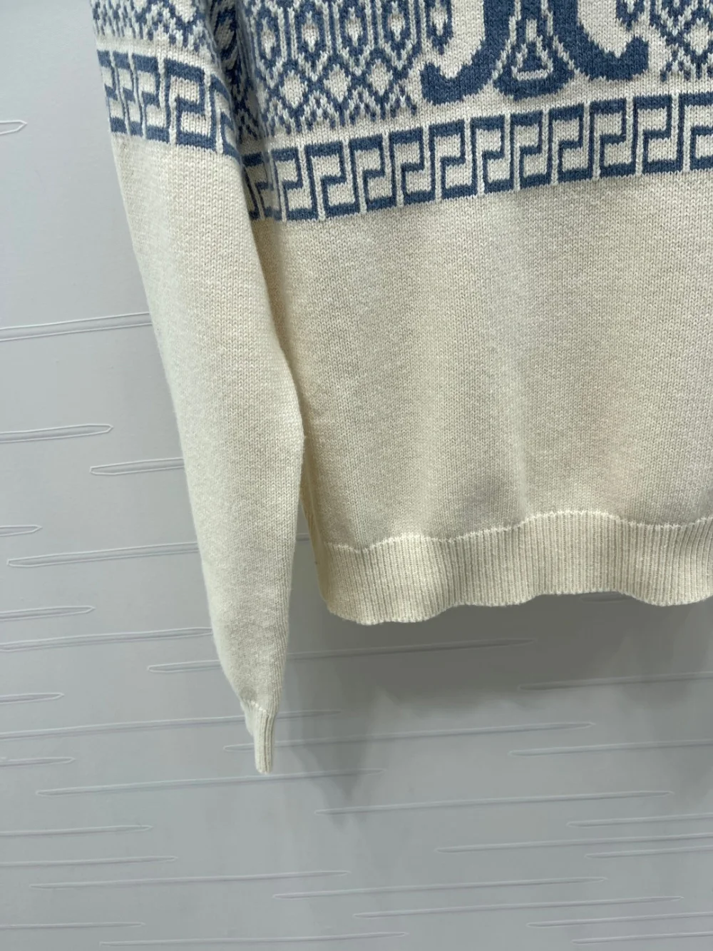 트리옹프 긴팔 스웨터 니트  (2color) 상세