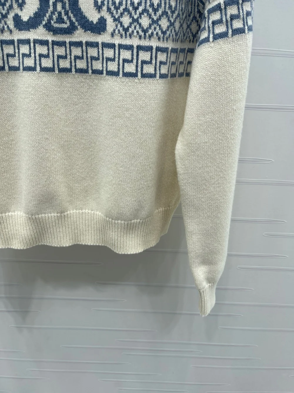 트리옹프 긴팔 스웨터 니트  (2color) 상세