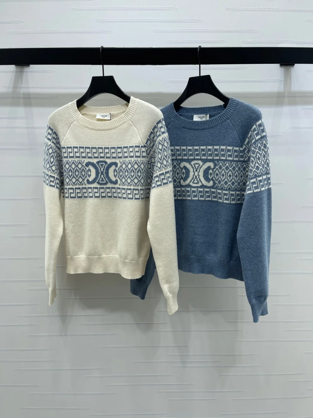 트리옹프 긴팔 스웨터 니트  (2color)