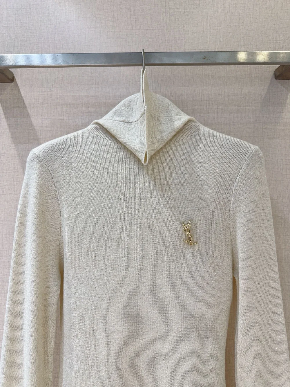 터틀넥 긴팔 니트(3color) 상세