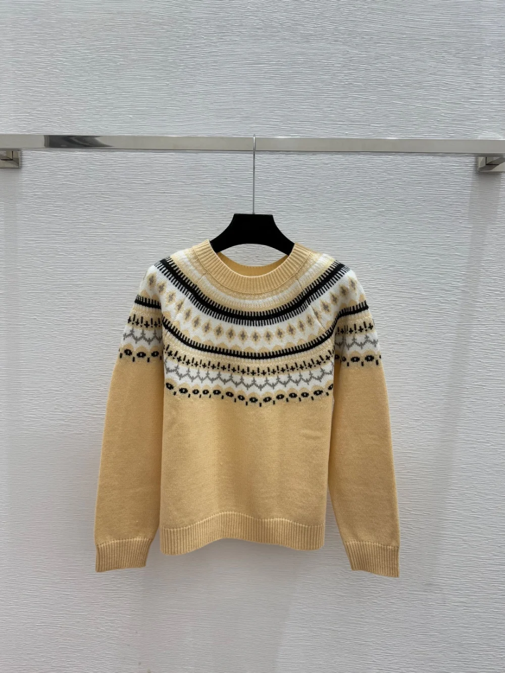 긴팔 니트 (2color) 상세