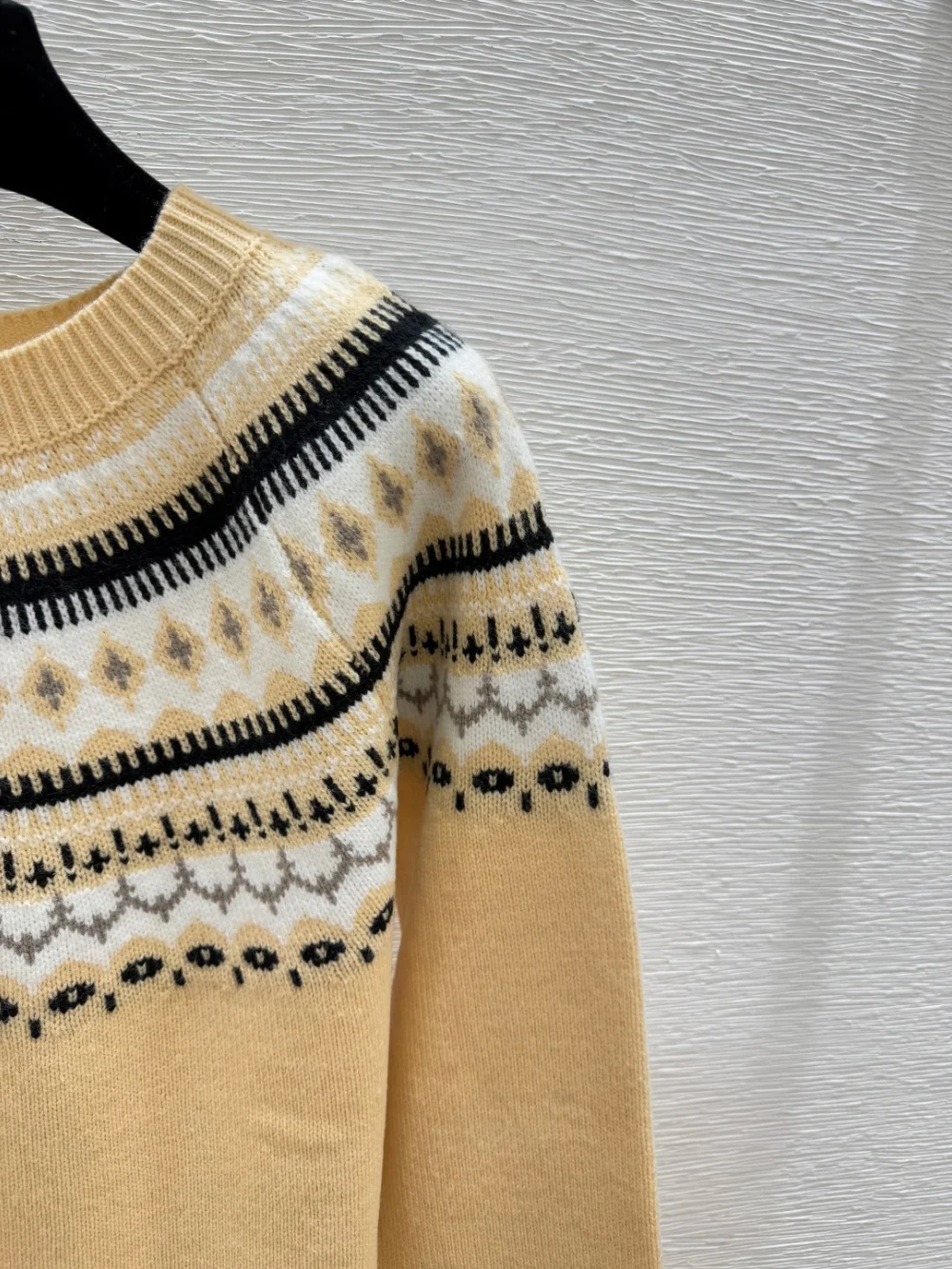 긴팔 니트 (2color) 상세