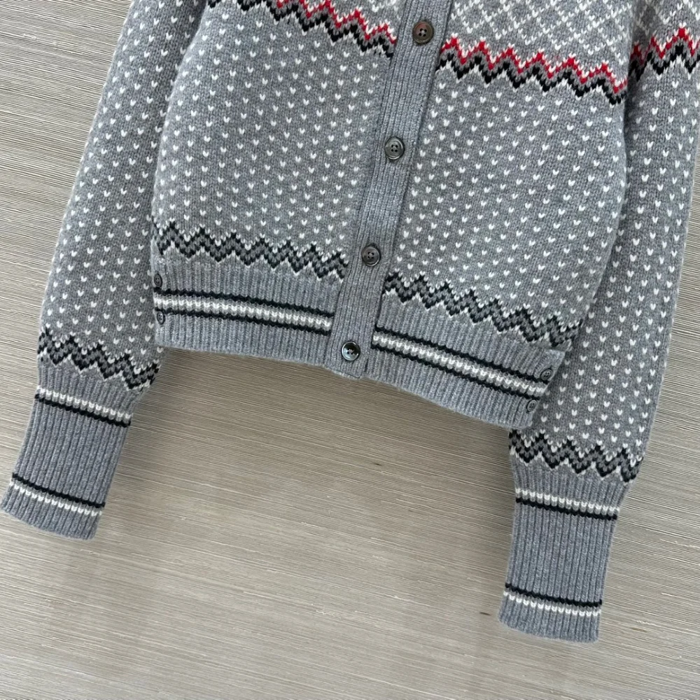 캐시미어 니트 가디건 상세