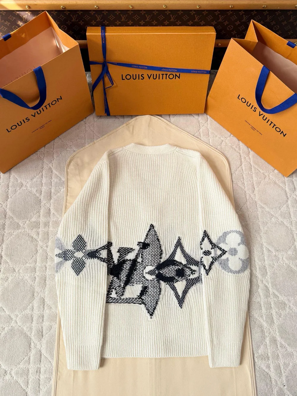 남성 LV 모노그램 니트 가디건 (2color) 상세