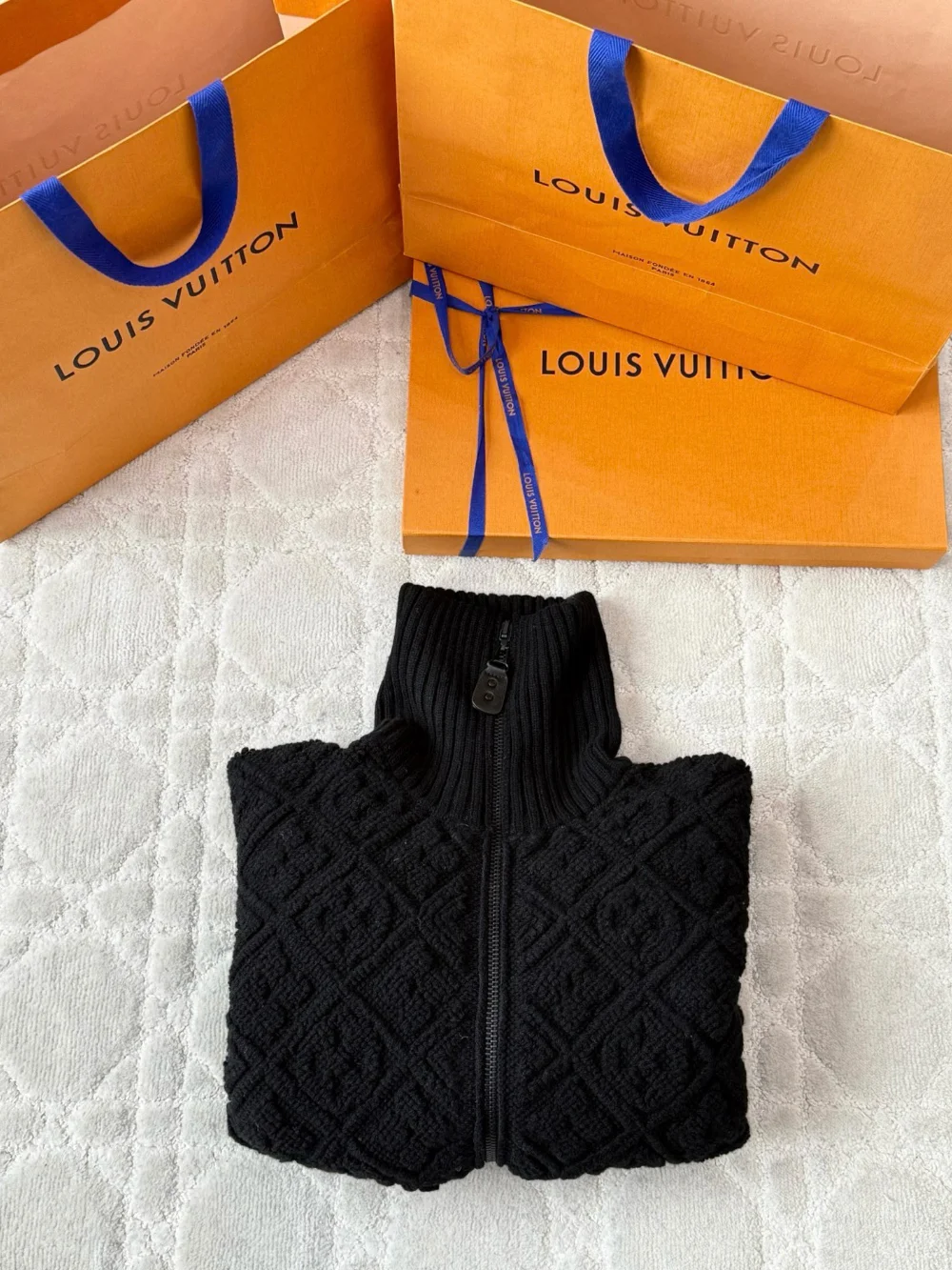 LV 모노그램 니트 집업 (2color) 상세