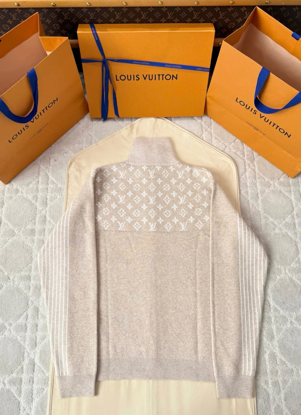 남성 LV 모노그램 하프집업 긴팔 니트 상세
