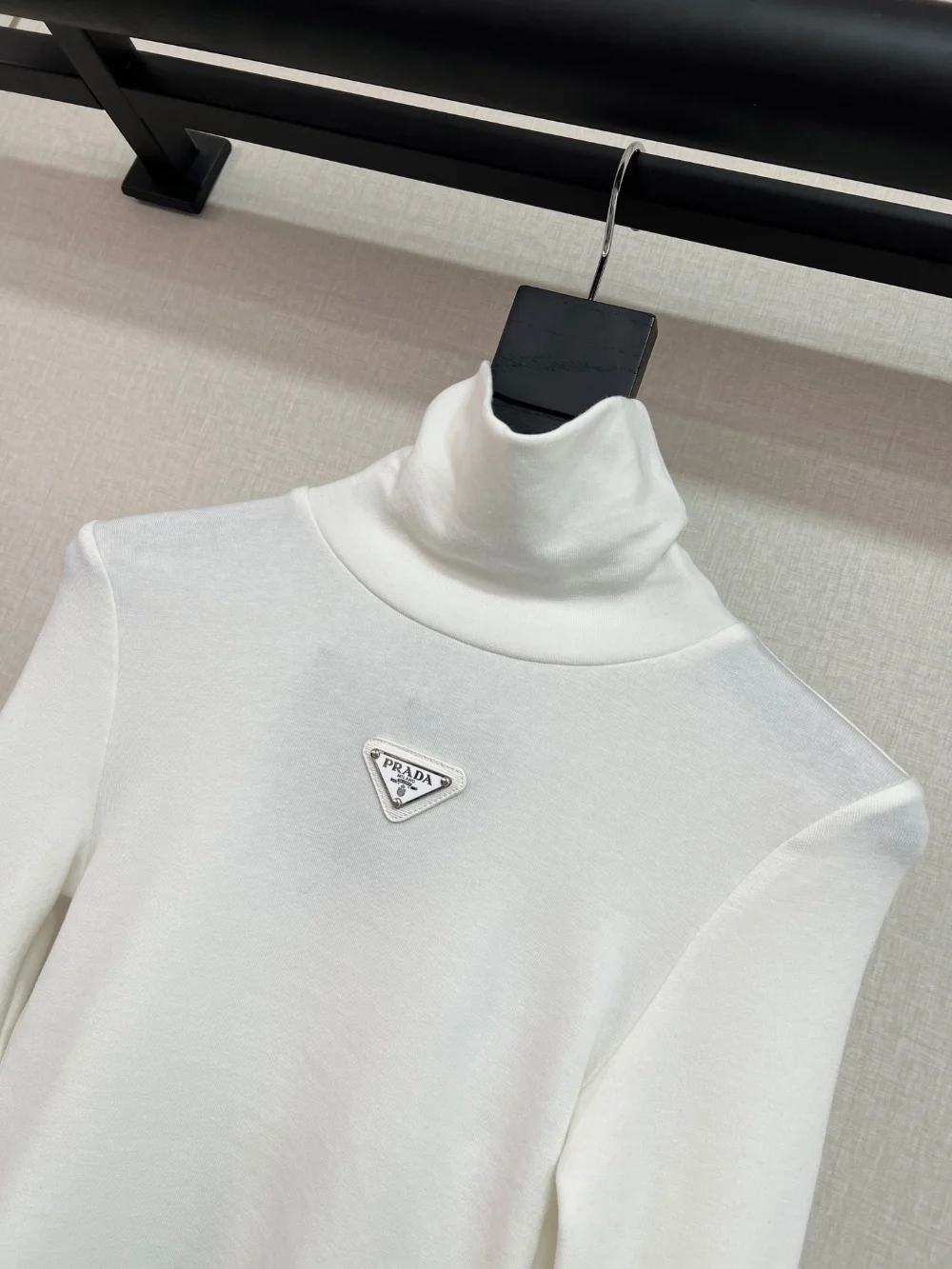 크롭 터틀넥 긴팔 니트 탑(2color) 상세