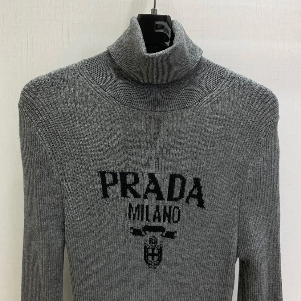 터틀넥 긴팔 니트(4color) 상세