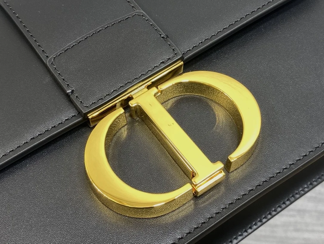 몽테인백 (24*18*5cm) 상세