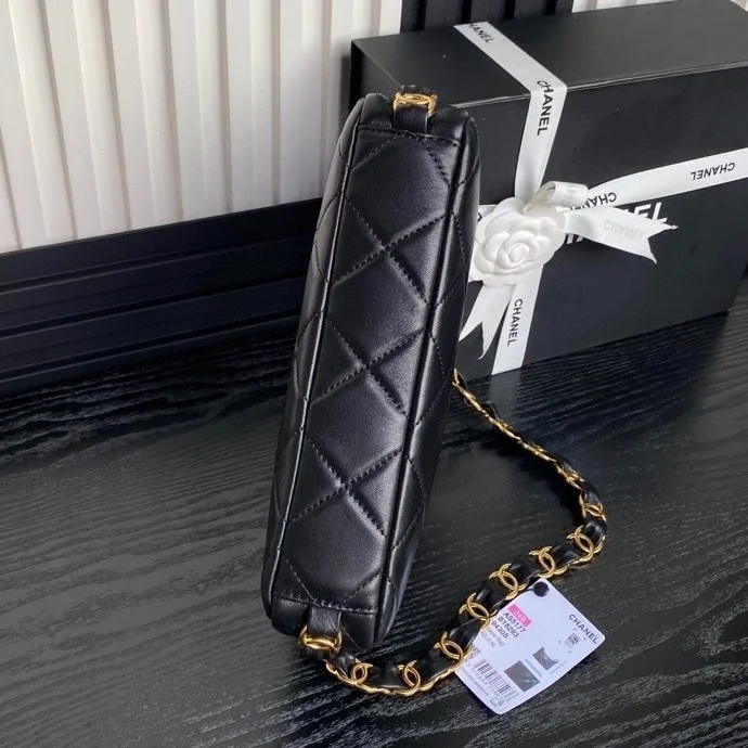 호보 핸드백 램스킨 골드 메탈 블랙 (17×24×5cm) 상세