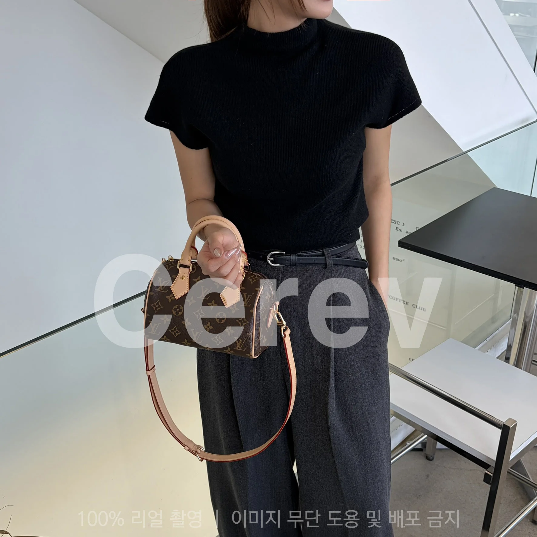 스피디 반둘리에 20 (20.5*13.5*12) 상세