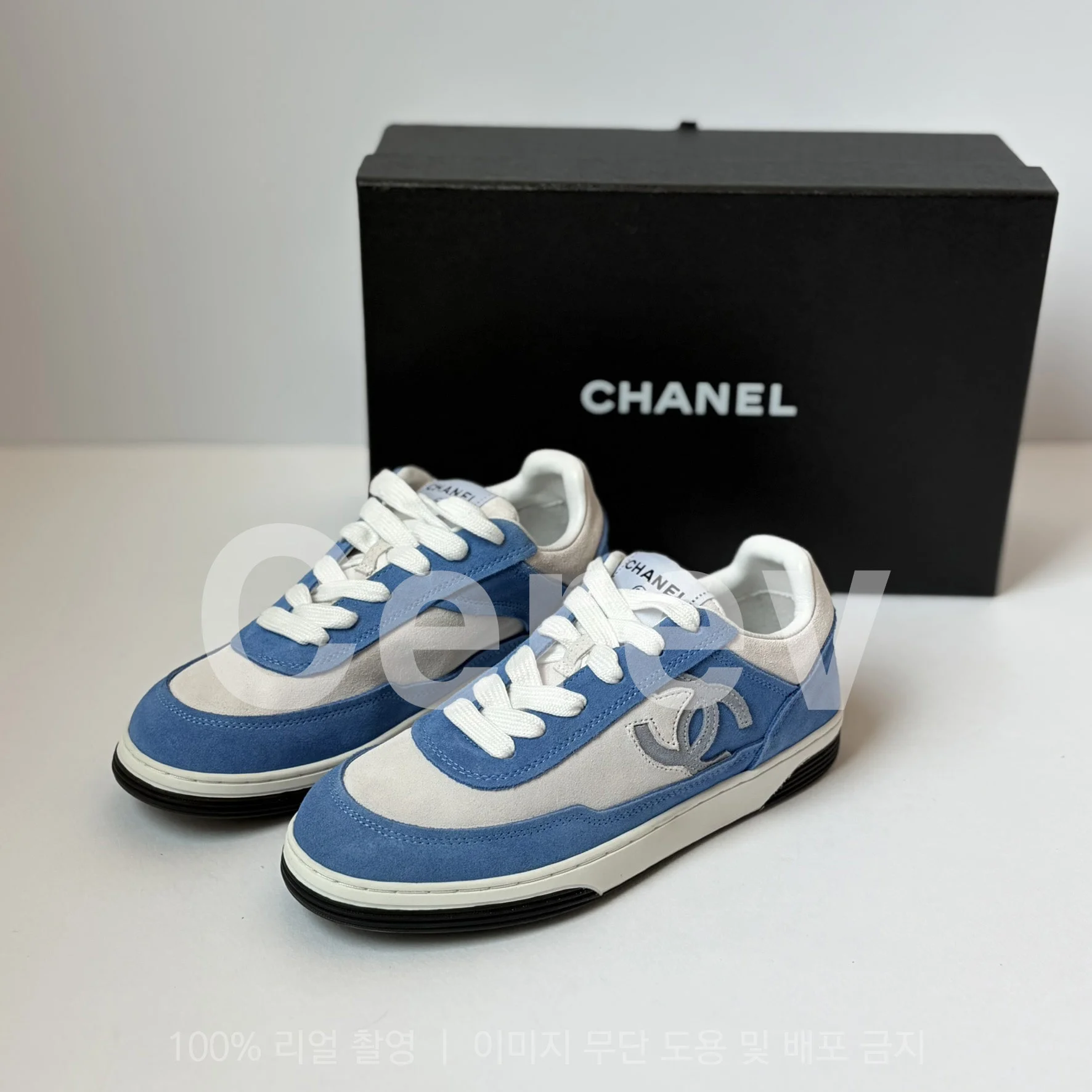 (당일배송) 여성 로고 테니스 제니 스니커즈 블루 245 사이즈 상세