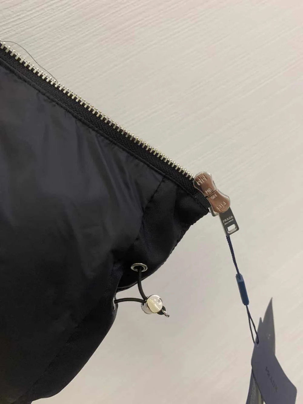 구스 다운 패딩 상세