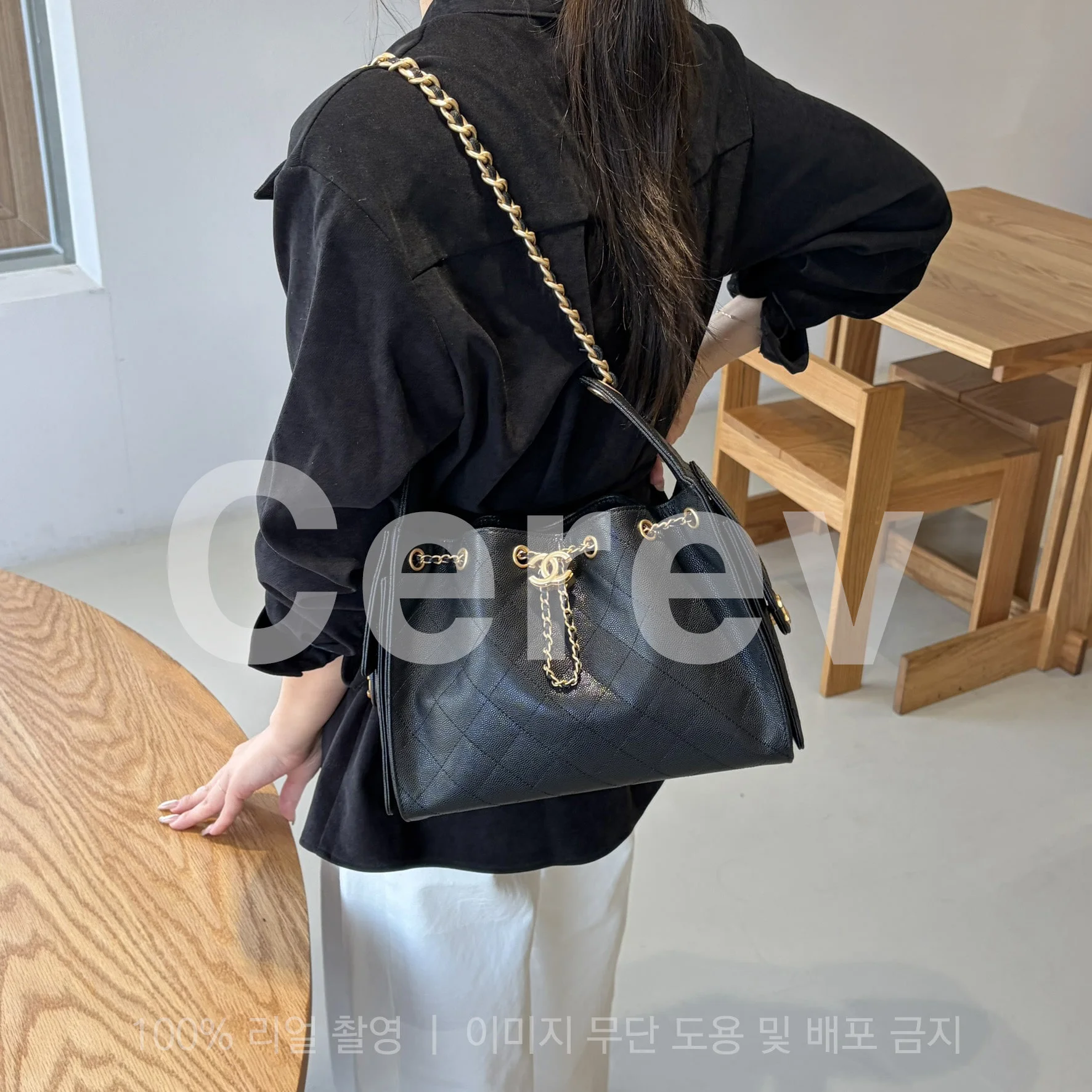 (당일배송) 25c 뉴 호보 블랙 캐비어 스몰 30cm 상세