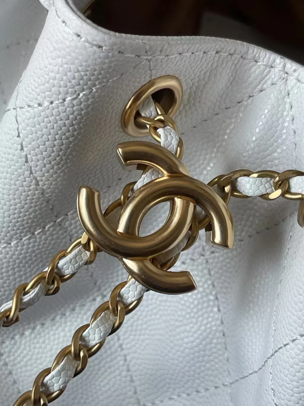 25c 뉴 호보백 화이트 상세