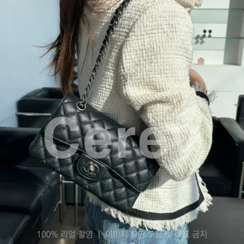 클래식백 캐비어스킨 미디움