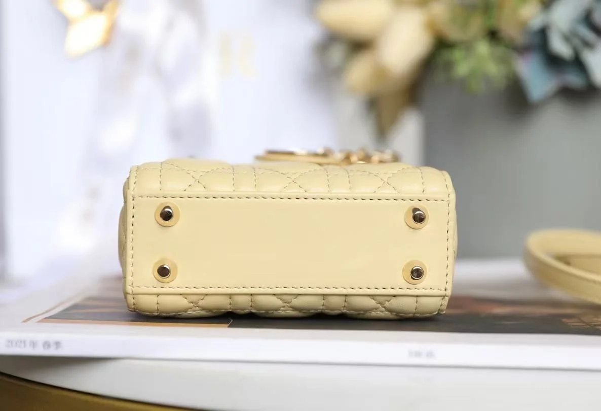 레이디 레몬까나쥬 마이크로 백 상세