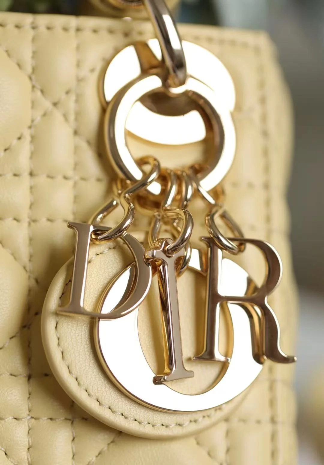 레이디 레몬까나쥬 마이크로 백 상세